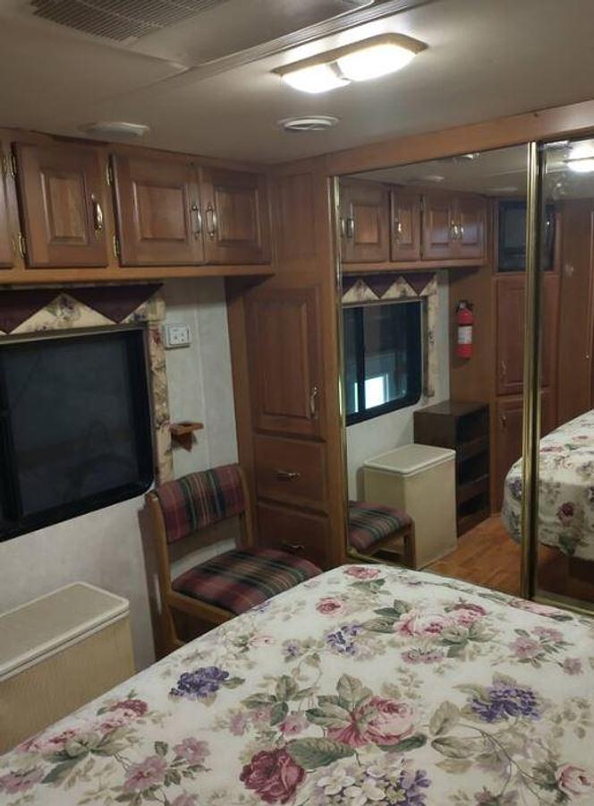 Used 2001 Holiday Rambler Ambassador Class A Motorhome