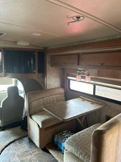 Used 2010 Winnebago 30ft Motorhome