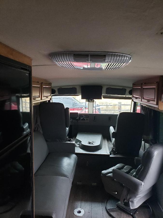 Used 1991 Americruiser 29ft Class A Motorhome