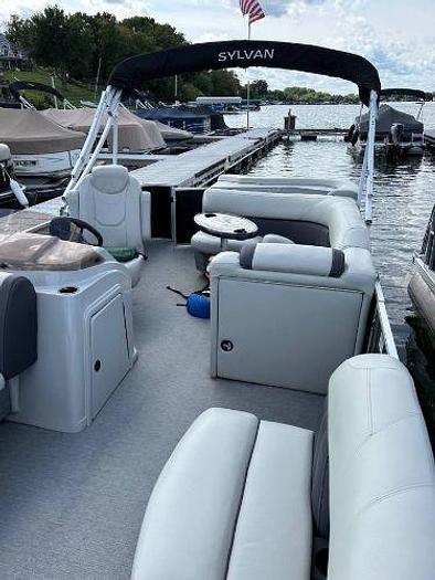 Used 2021 Sylvan Mirage 820 Pontoon