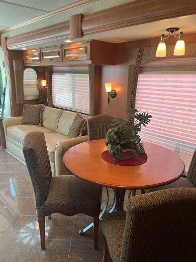 Used 2010 Newmar Ventana 4386