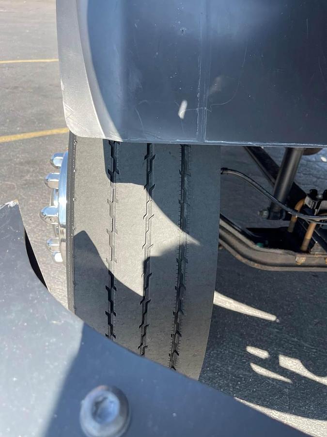 Used 2017 Ford F650 XL Mechanic Service Truck