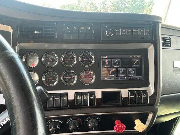 Used 2013 KENWORTH T660