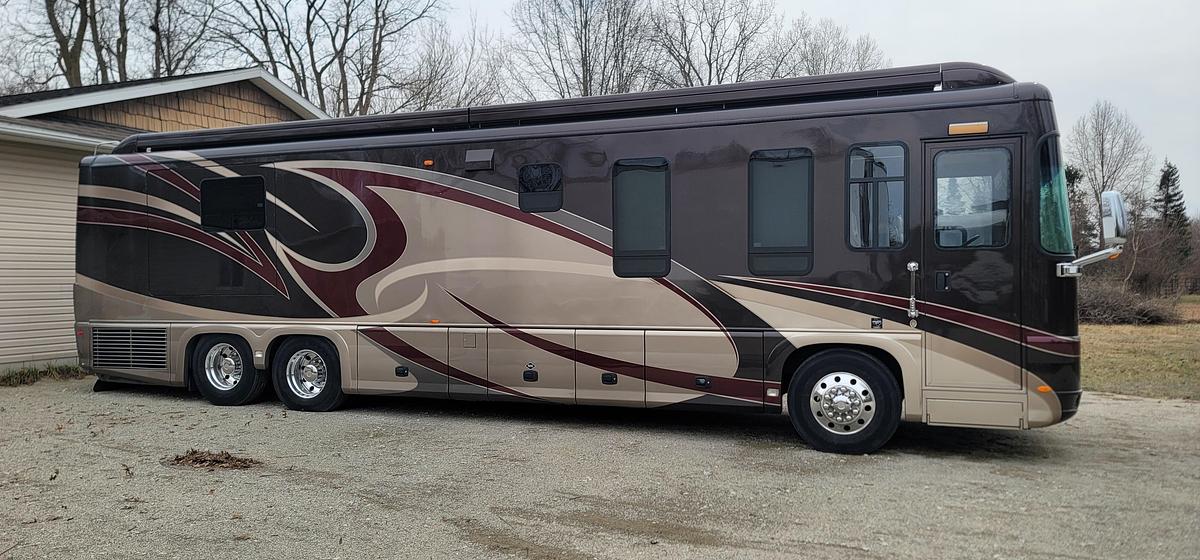 Used 2009 Foretravel Nimbus Tahoe 4030