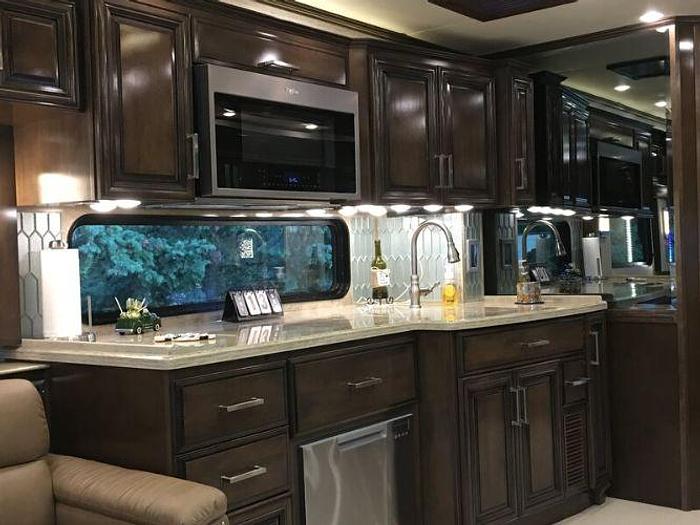 Used 2020 Newmar London Aire 4551