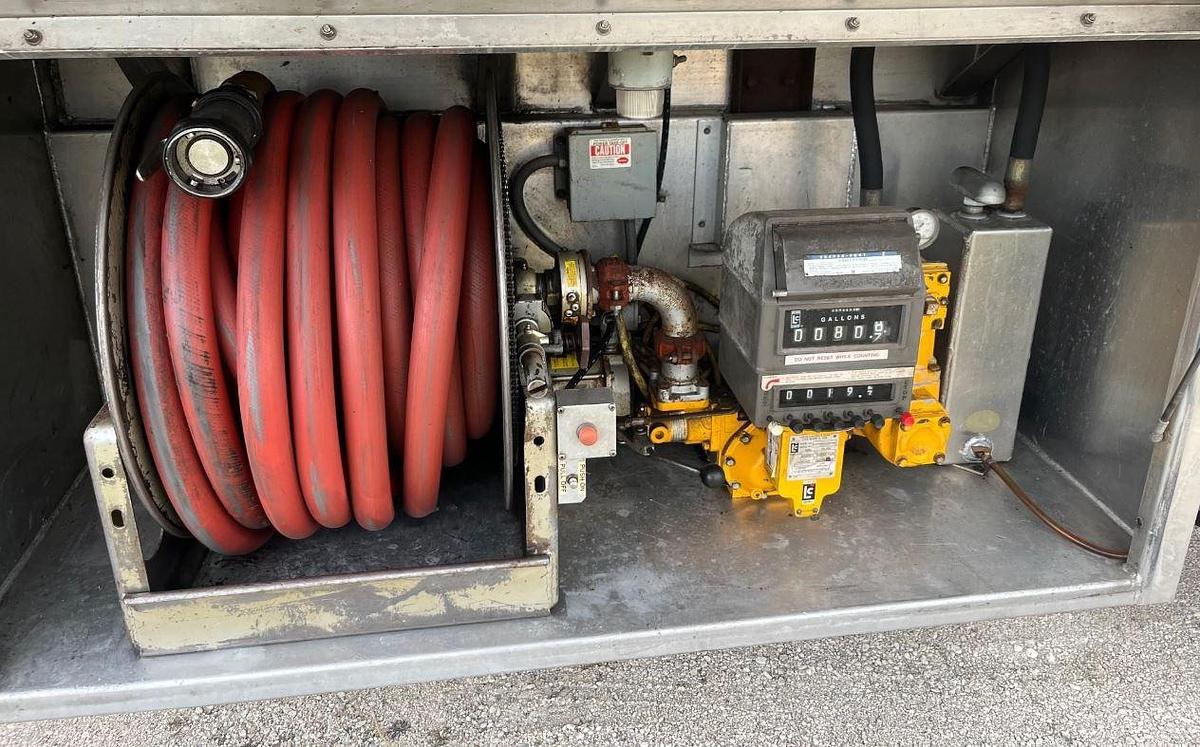 Used 2000 Kenworth T300