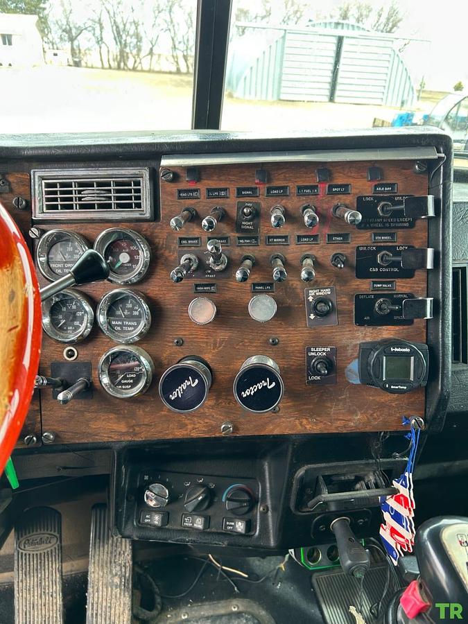 Used 1997 Peterbilt 379