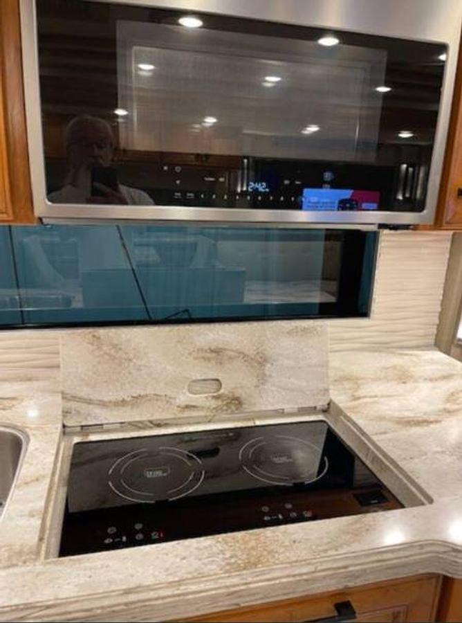 Used 2022 Tiffin Motorhomes ALLEGRO BUS 40IP Class A Motorhome