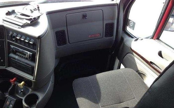 Used 2012 KENWORTH T700