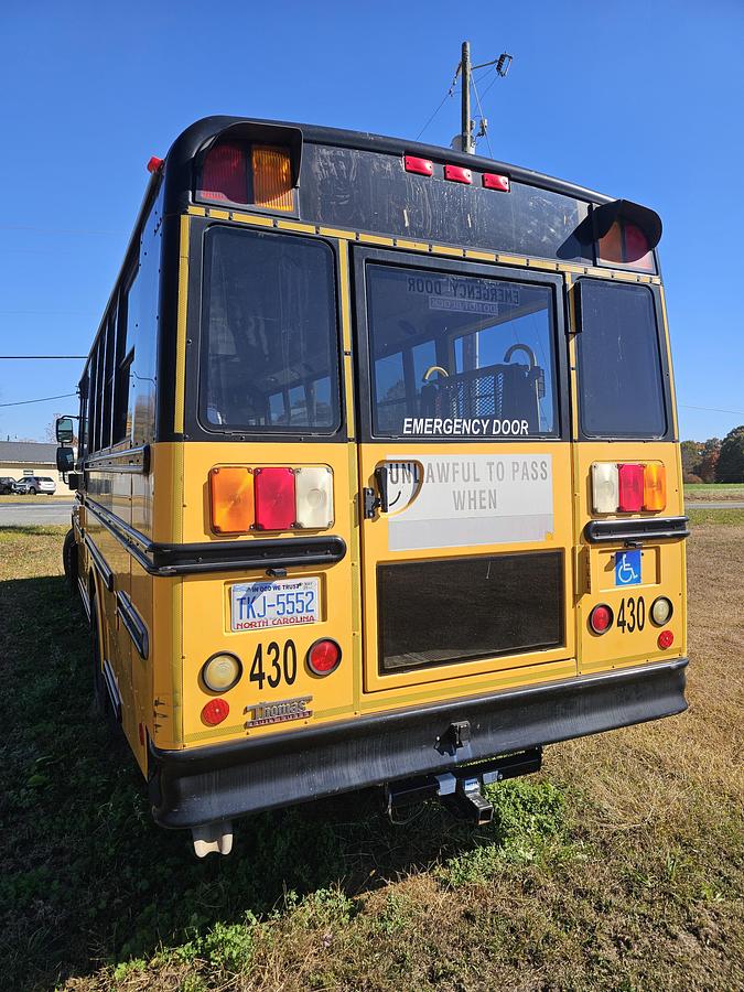 Used 2009 Freightliner Bus