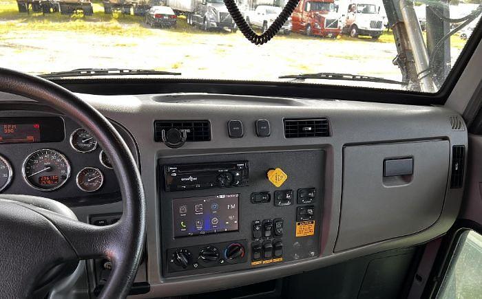 Used 2018 Peterbilt 348