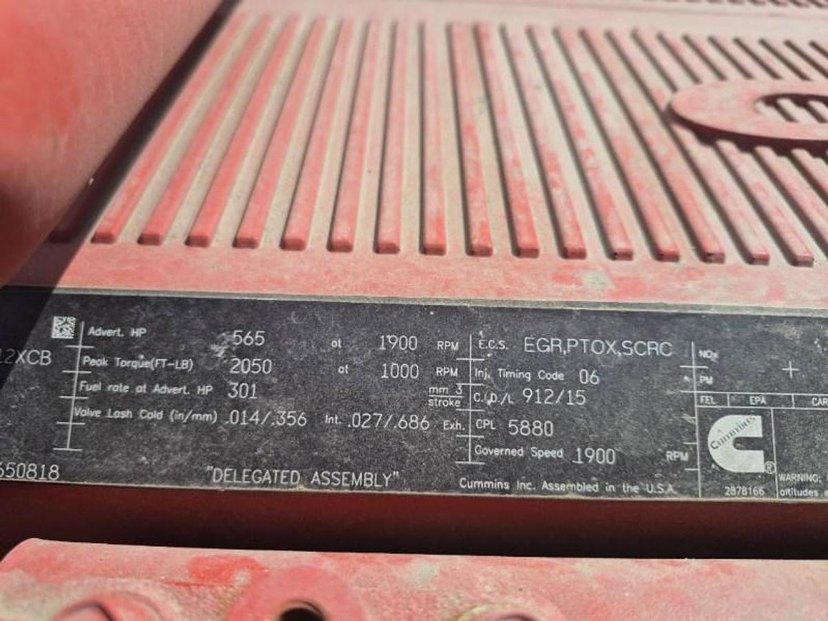 Used 2024 Peterbilt 389 Conventional Sleeper Semi