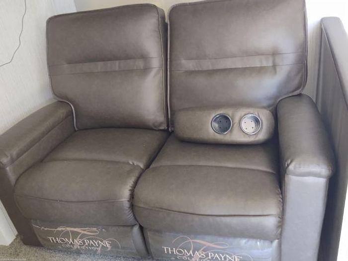 Used 2021 Palomino Puma 26FKDS