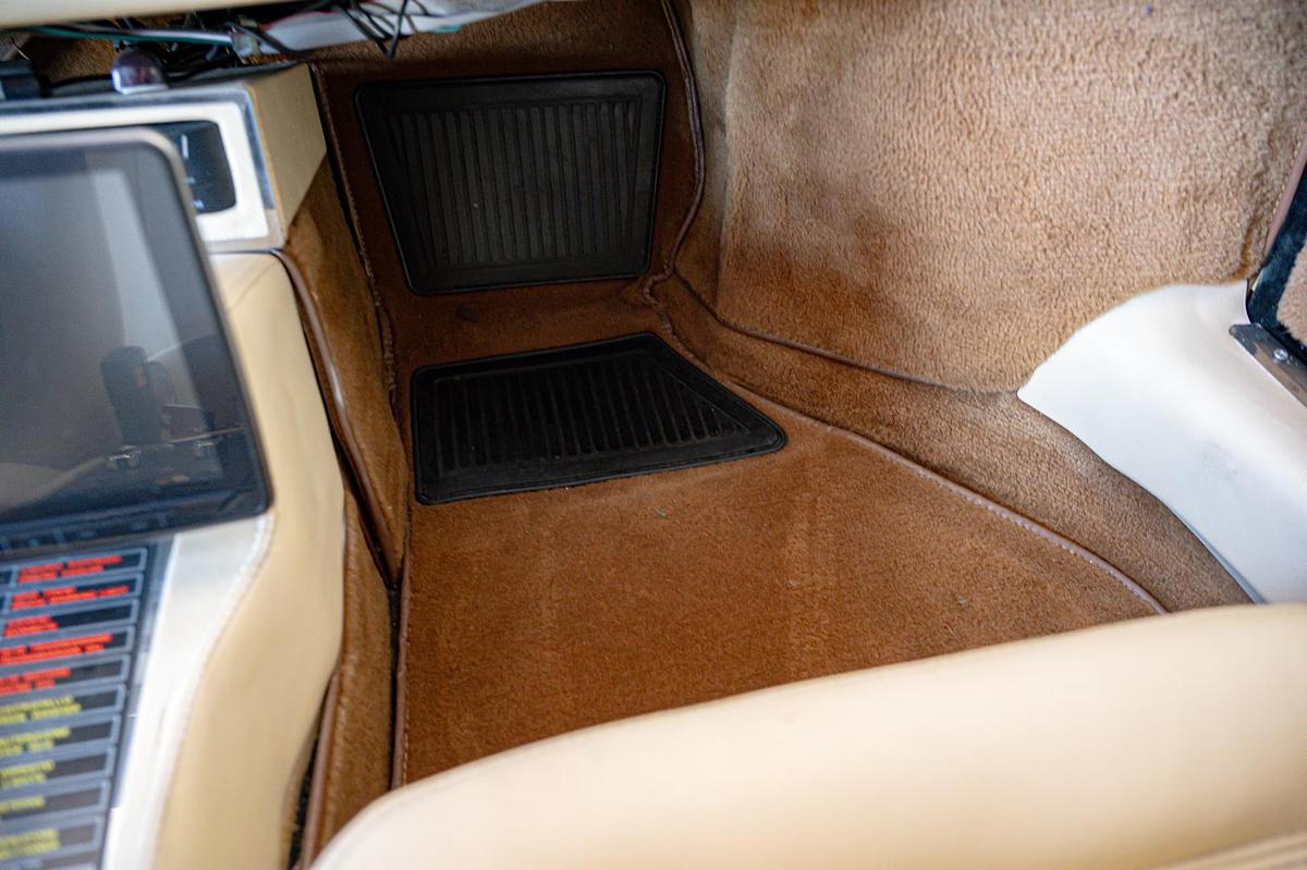 Used 1985 Ferrari Mondial Quattrovalvole Cabriolet