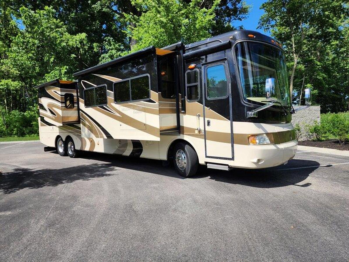 Used 2011 Holiday Rambler Endeavor 43DFT
