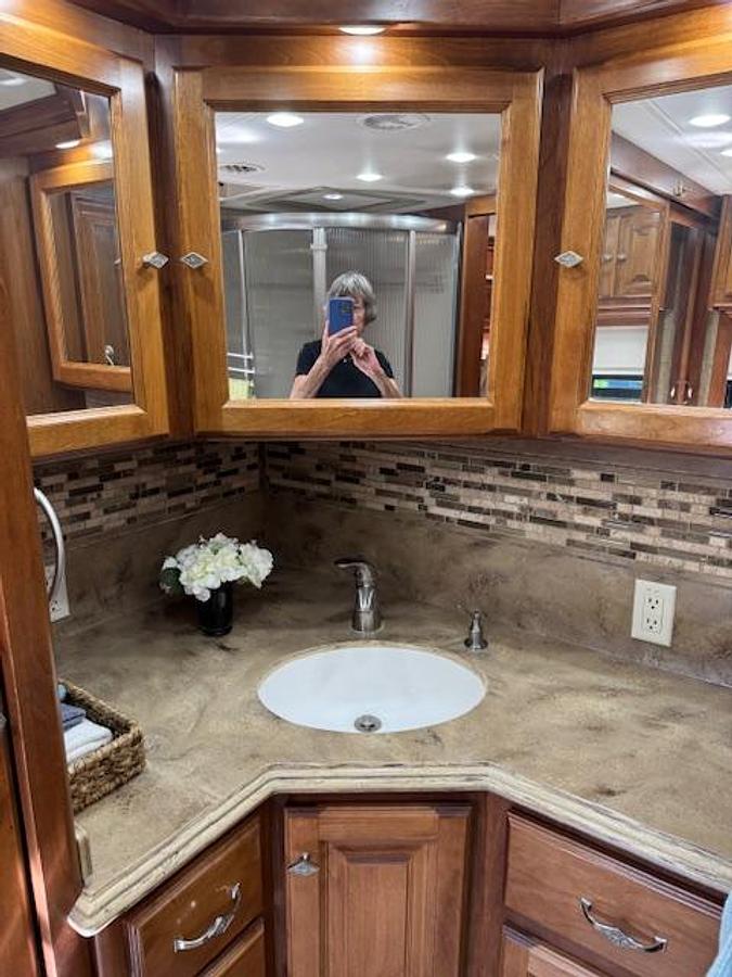 Used 2014 Tiffin Phaeton 40QBH