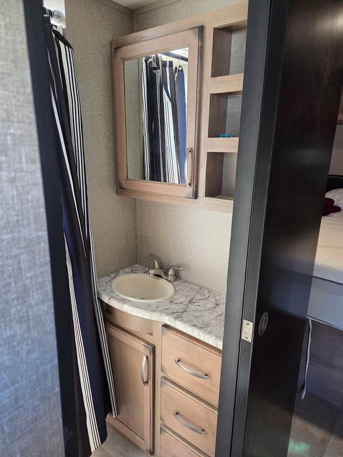 Used 2019 Grand Design Transcend 28MKS