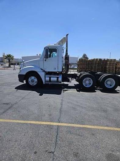 Used 2009 Freightliner COLUMBIA 120 Actual Miles 157,350
