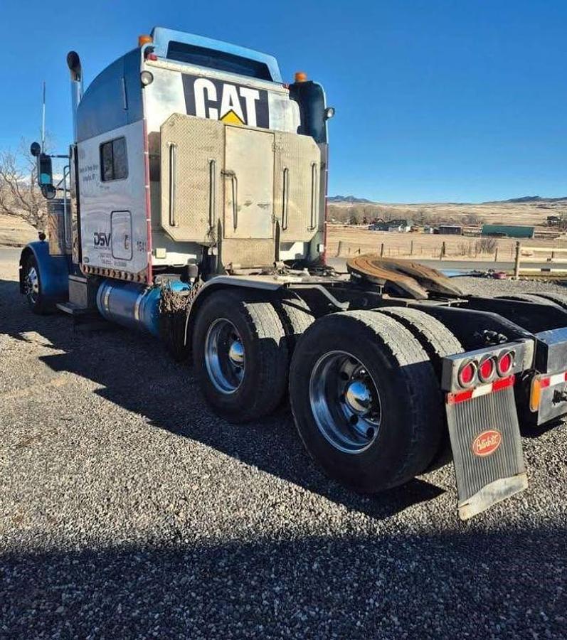 Used 2003 Peterbilt 379EXHD