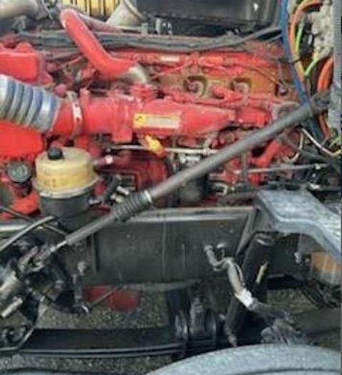 Used 2017 Peterbilt 579 Sleeper Truck