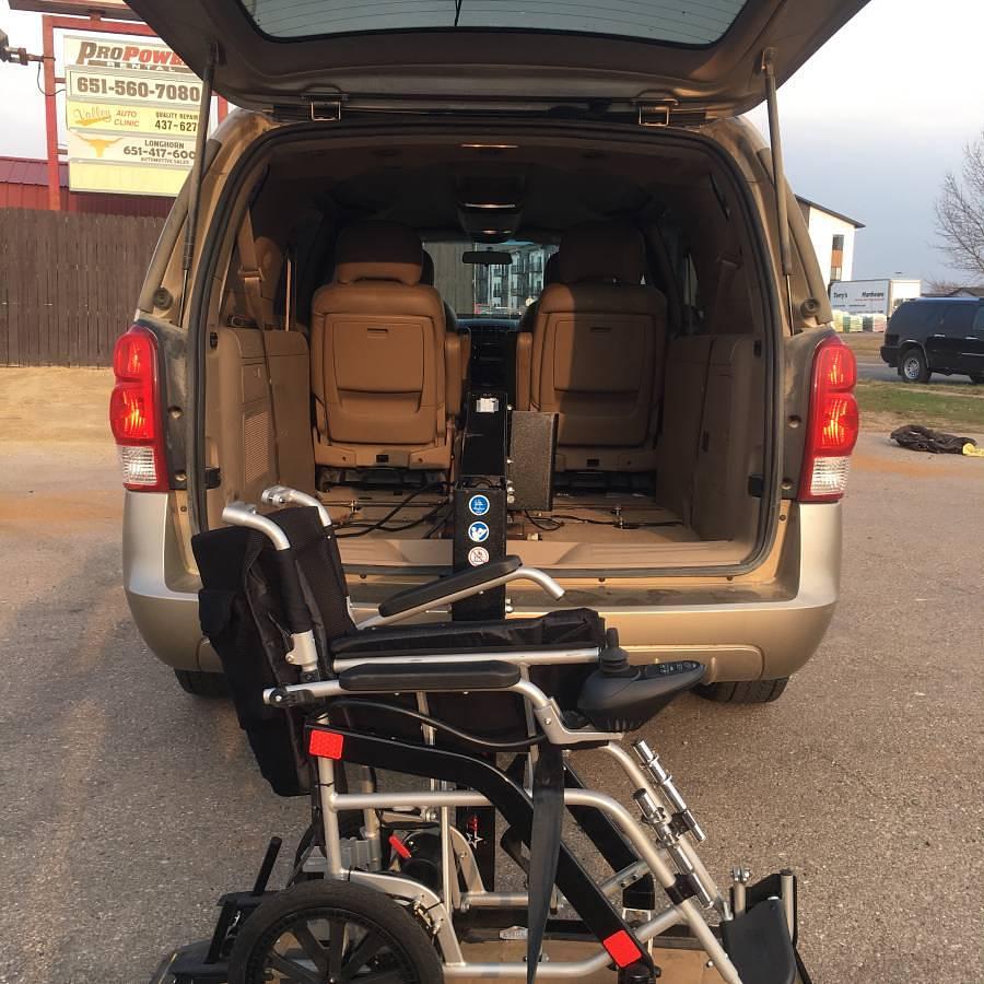 Used 2006 Buick Terazza CXL Minivan AWD with Wheelchair Lift