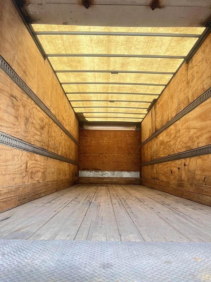 Used 2013 Hino 338 Box Truck