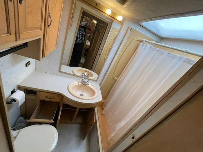 Used 1999 Itasca Suncruiser 35C