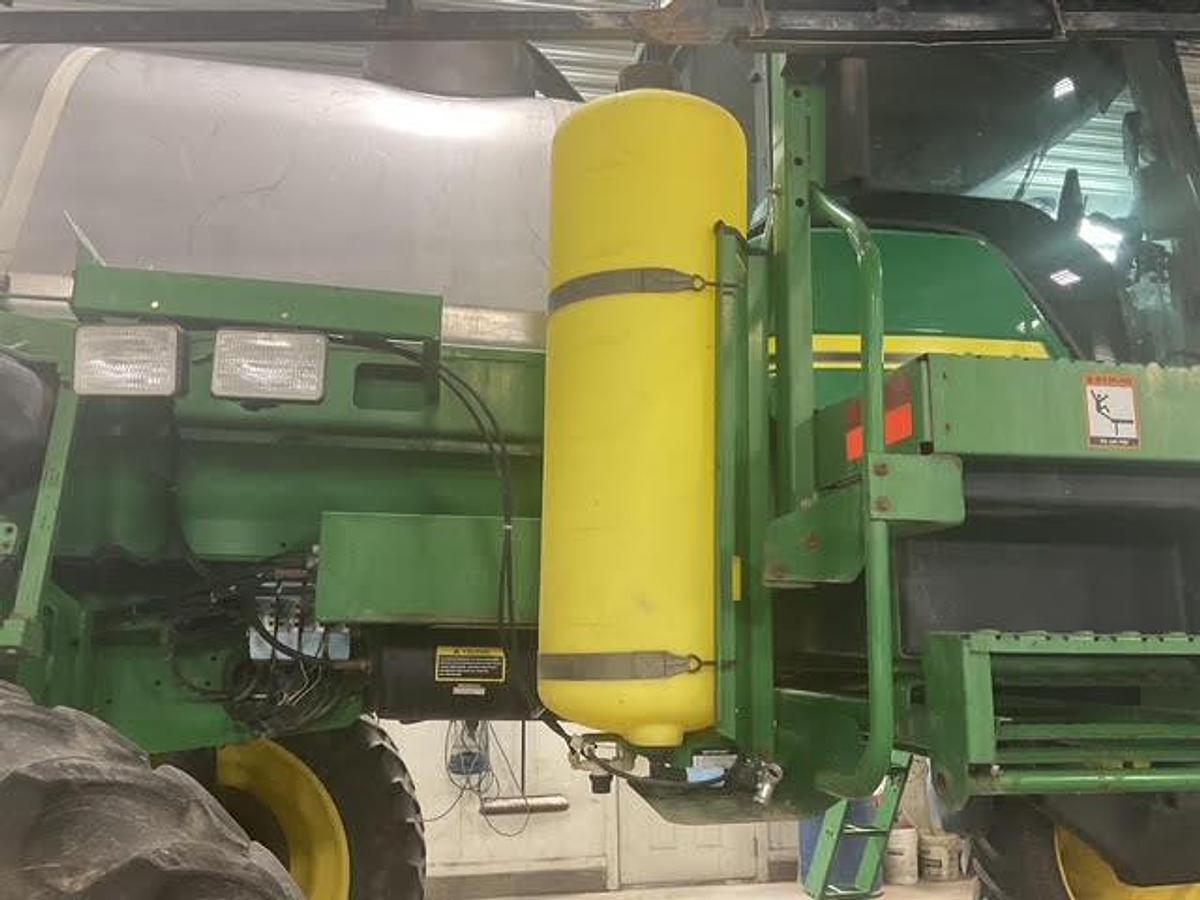 Used 2001 John Deere 4710 Self Propelled Sprayer