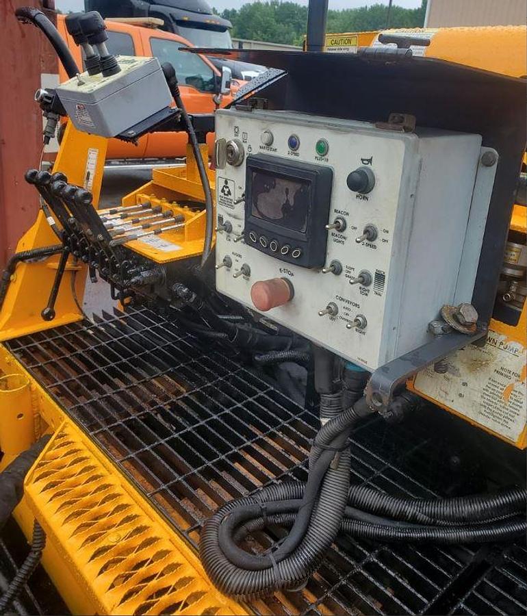 Used 2019 LeeBoy 8510E