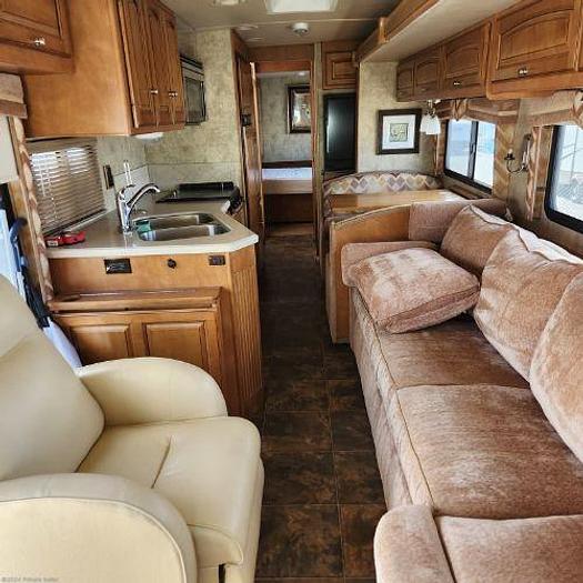 Used 2012 Winnebago SIGHTSEER 36V