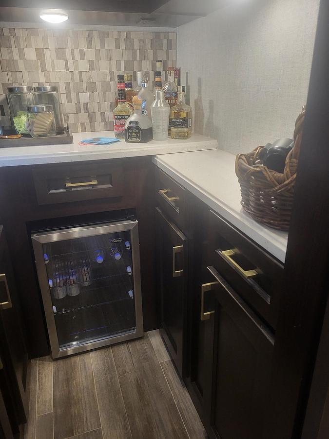 Used 2021 Forest River Palomino Columbus 1492 382FB