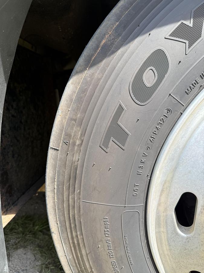 Used 2009 Winnebago Journey 39Z