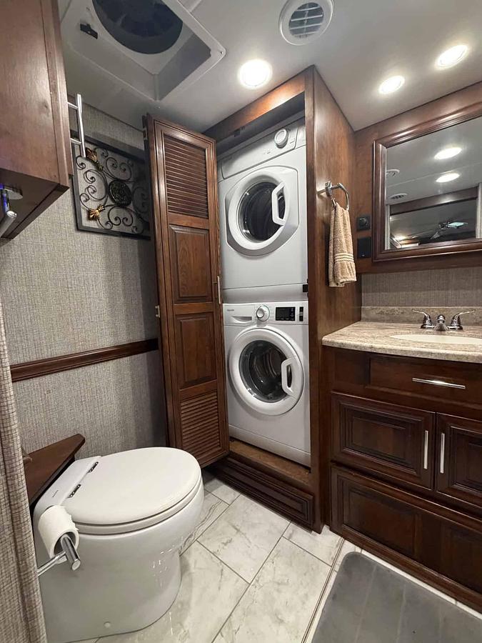 Used 2022 Forest River Berkshire 40F