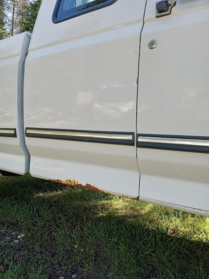 Used 1993 Ford F-250 XLT Pickup