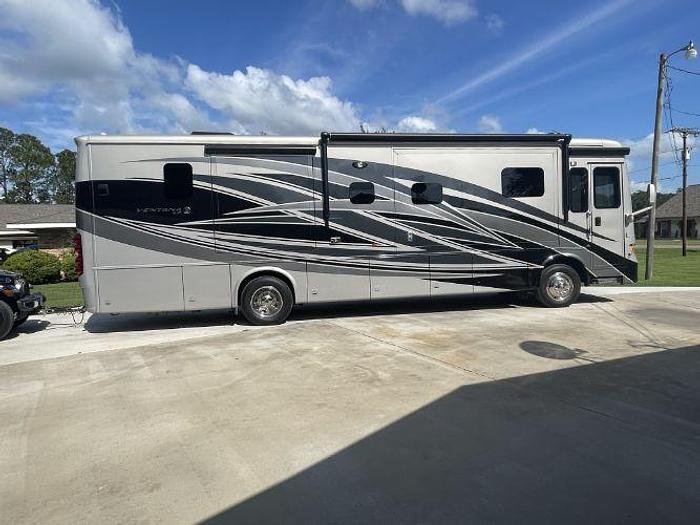 Used 2018 Newmar Ventana LE 3709