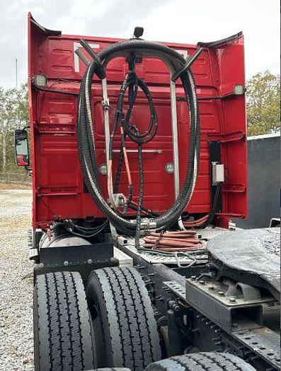 Used 2019 Volvo VNL64T740