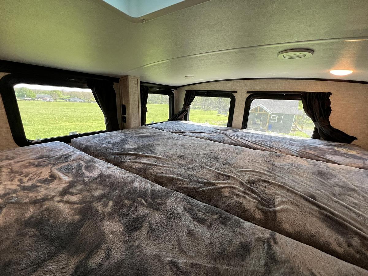 Used 2023 Jayco North Point 390CKDS Fifth Wheel