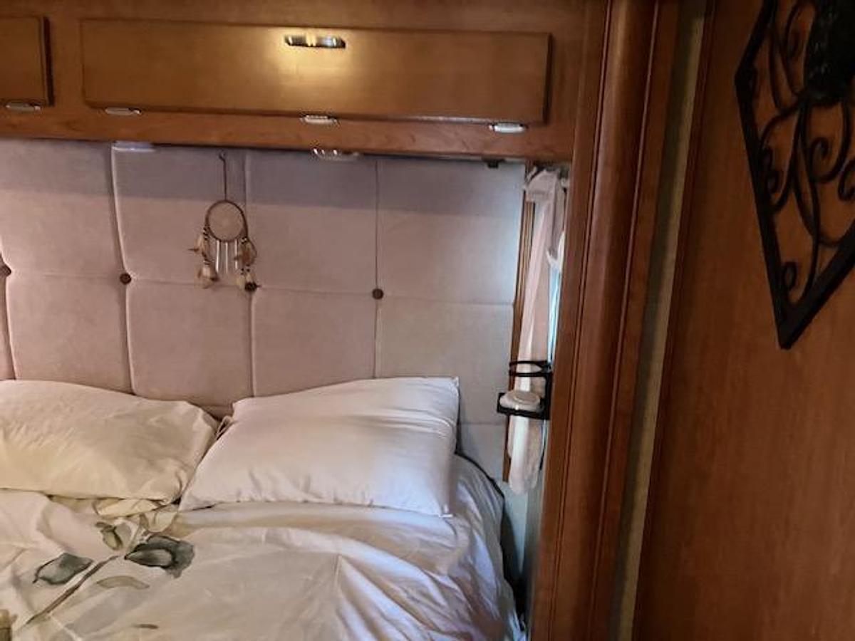Used 2011 Forest River Georgetown 36DS