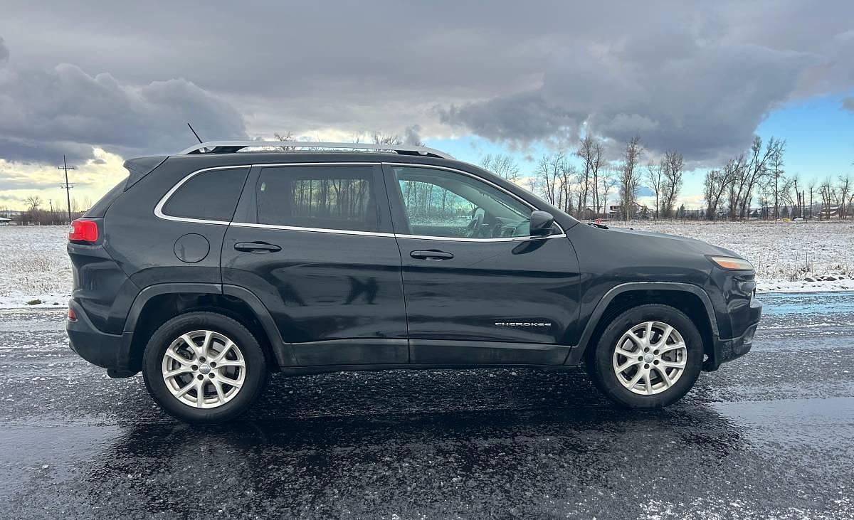 Used 2014 Jeep Cherokee Latitude 4WD