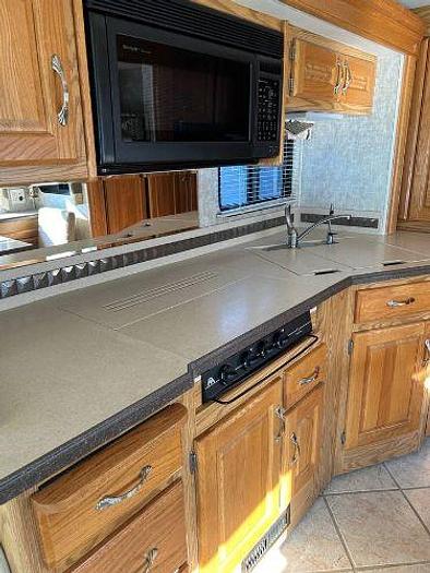 Used 2004 Holiday Rambler Endeavor