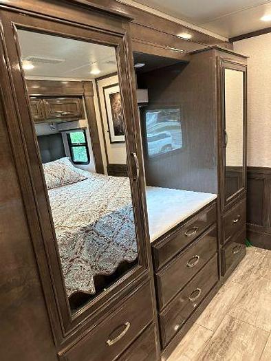 Used 2022 Entegra Reatta XL 39T2