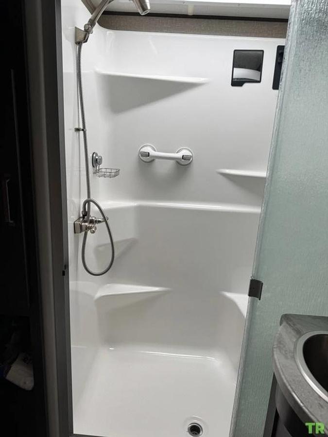 Used 2020 Grand Design Reflection 337RLS