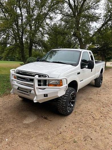 Used 2001 Ford F-350 Super Duty XLT