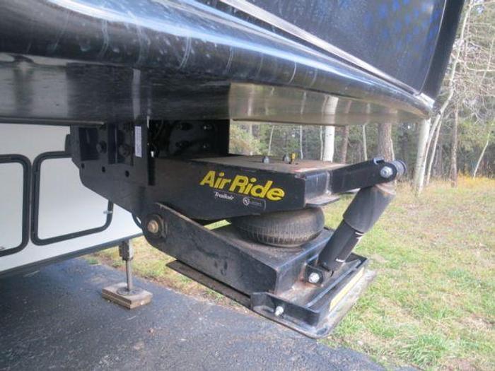 Used 2019 Keystone Fuzion 373