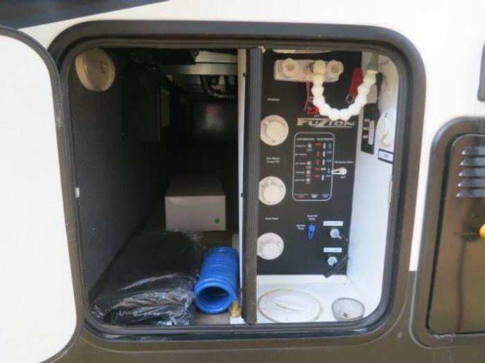 Used 2019 Keystone Fuzion 373
