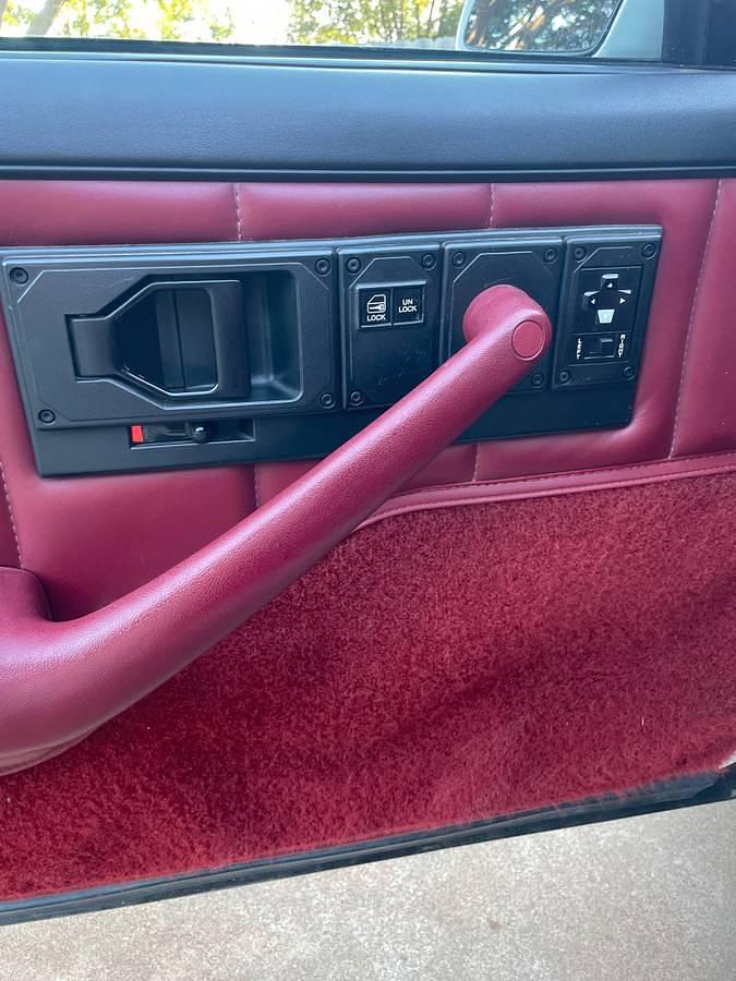 Used 1989 Chevrolet Camaro Carralo Special Edition – 1 of 2