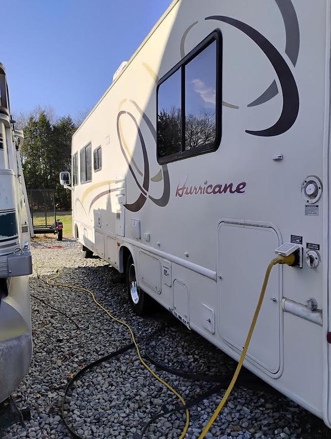 Used 2003 Ford Hurricane Class A Motorhome