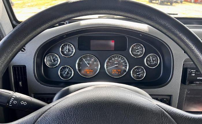 Used 2018 Peterbilt 348