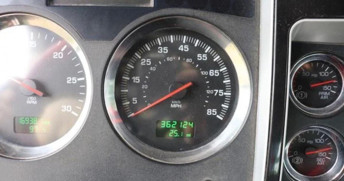 Used 2013 Kenworth T800