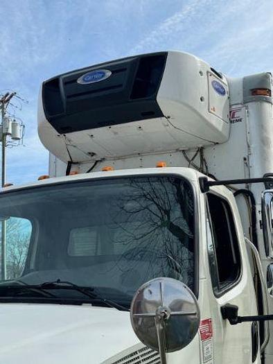 Used 2016 Freightliner BUSINESS CLASS M2 106